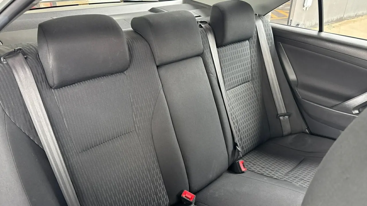 2011 Toyota Aurion Gallery Image 8