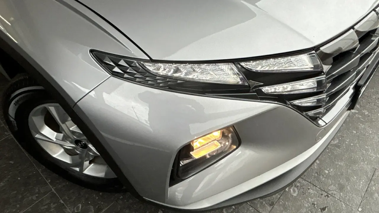 2023 HYUNDAI TUCSON Gallery Image 2