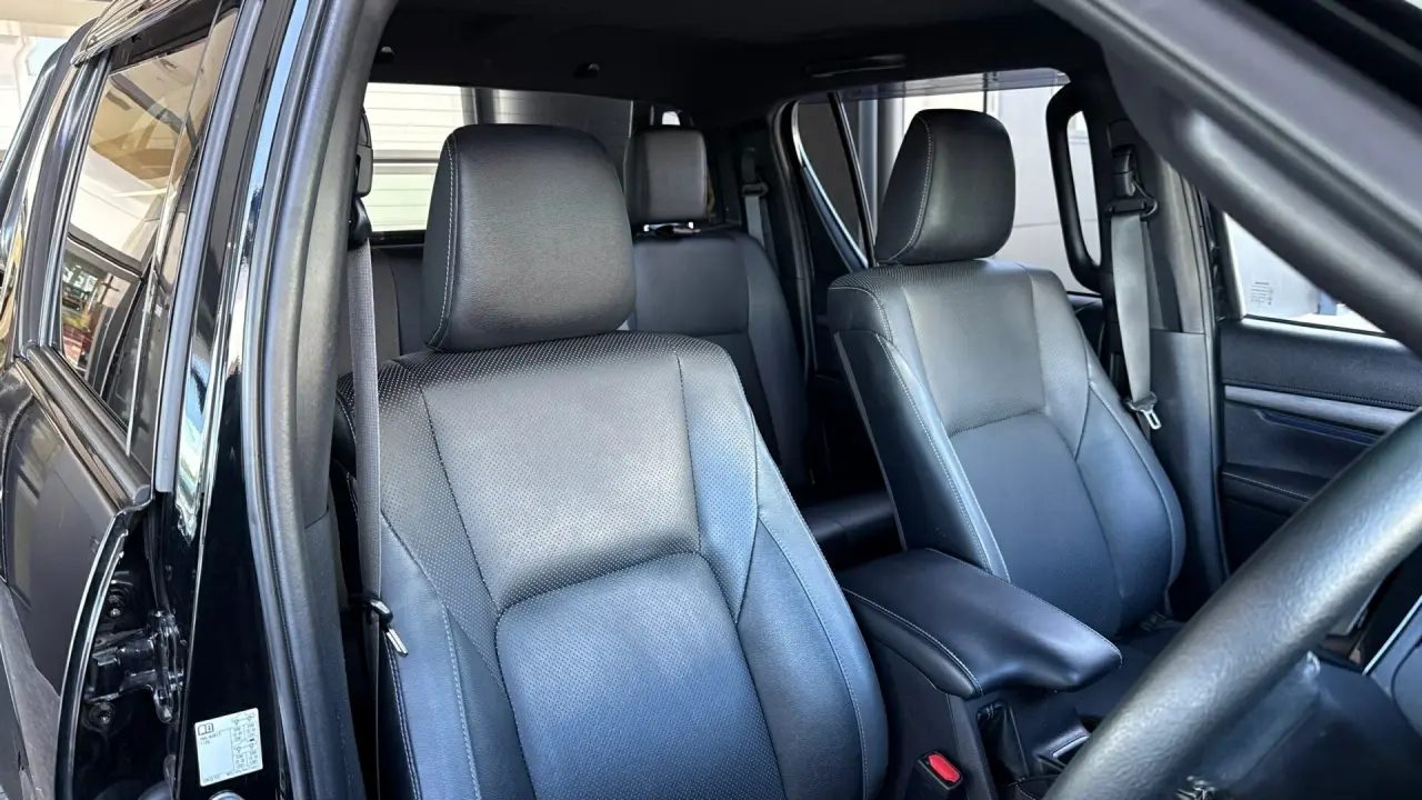 2022 Toyota Hilux Gallery Image 6