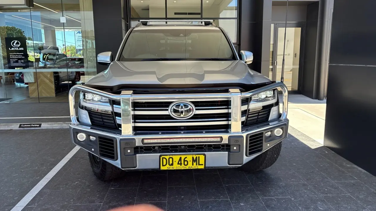 2023 Toyota Landcruiser Gallery Image 2