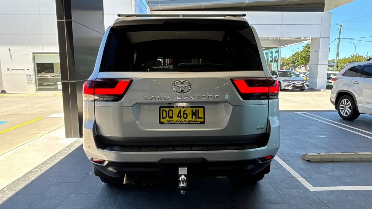 2023 Toyota Landcruiser Gallery Image 4