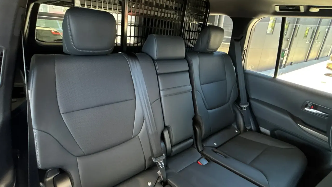 2023 Toyota Landcruiser Gallery Image 8