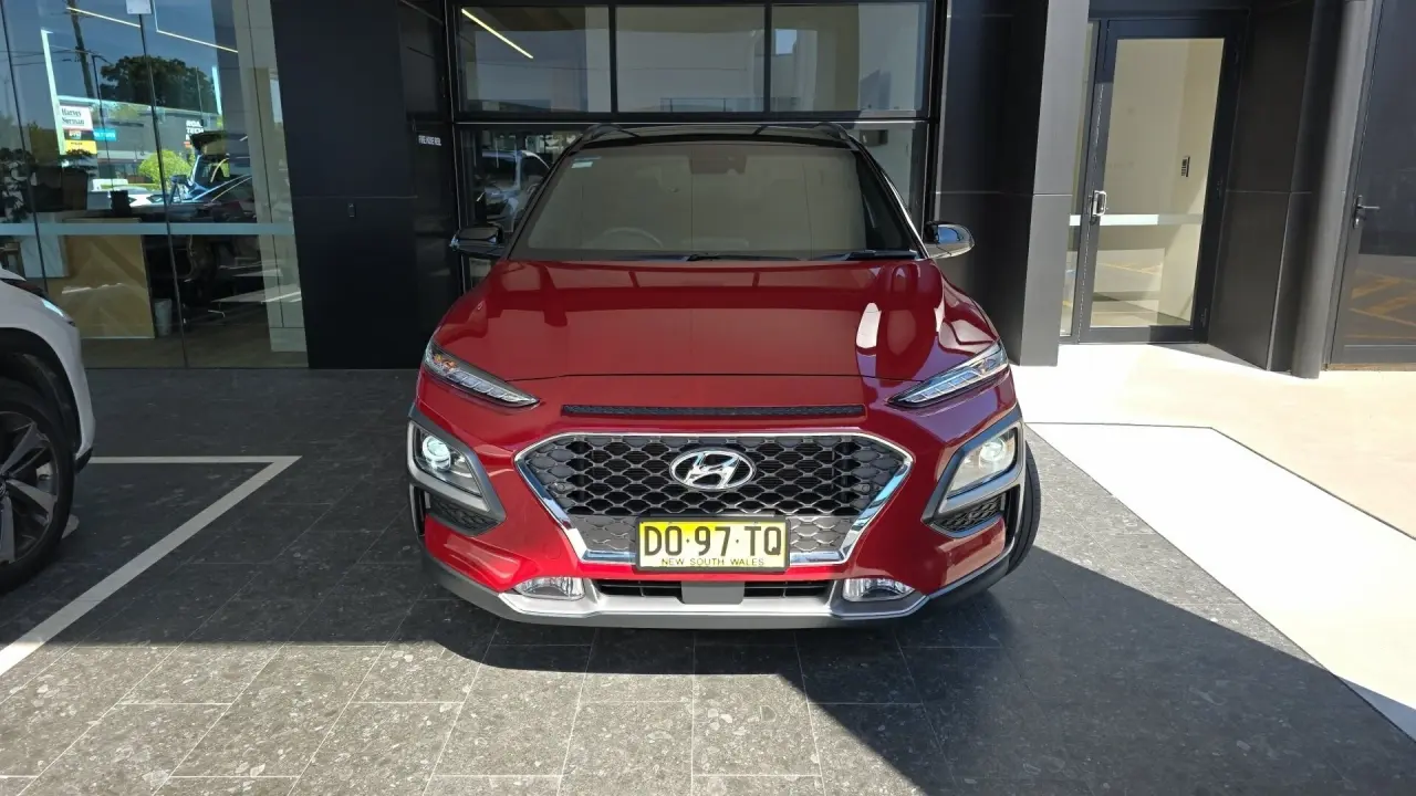 2020 HYUNDAI KONA Gallery Image 3