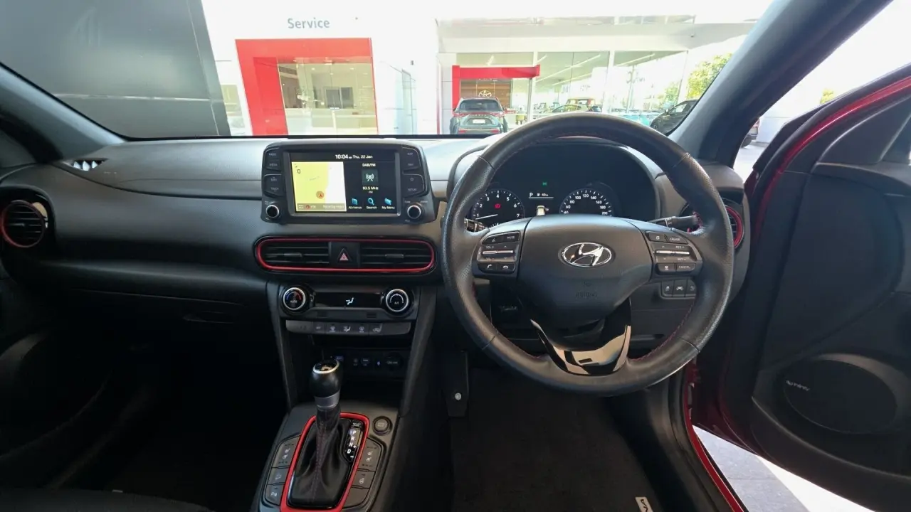 2020 HYUNDAI KONA Gallery Image 9