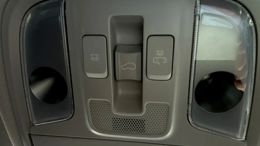 2016 KIA SPORTAGE Gallery Image 17