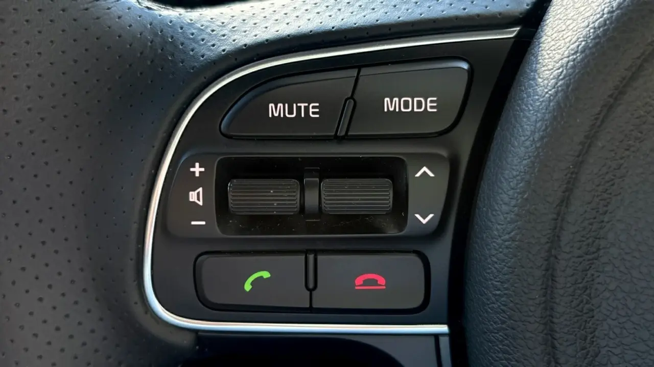 2016 KIA SPORTAGE Gallery Image 18