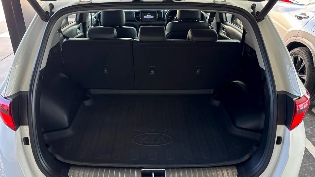 2016 KIA SPORTAGE Gallery Image 7