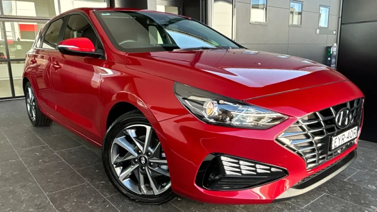 2023 HYUNDAI i30 Gallery Image 1