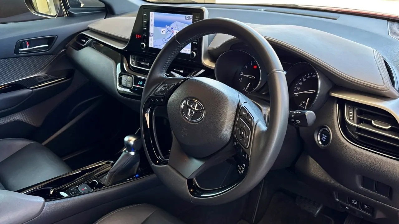 2023 Toyota C-HR Gallery Image 10