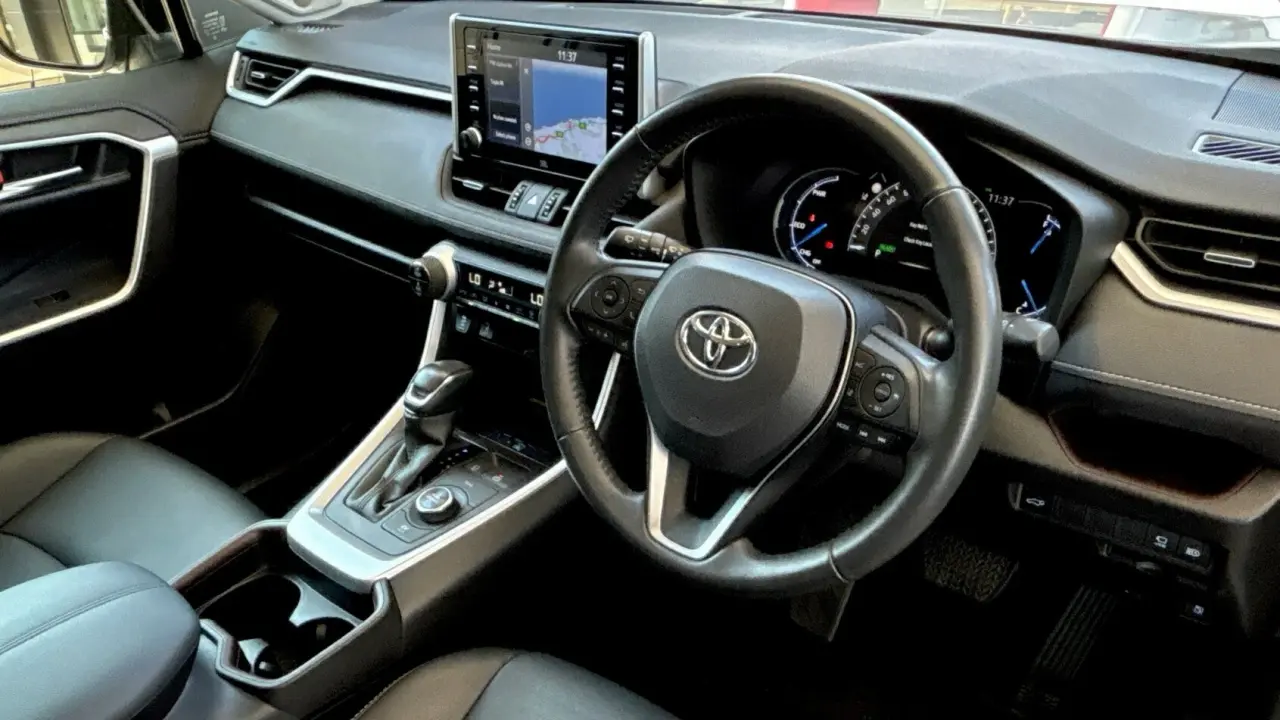 2021 Toyota Rav4 Hybrid Gallery Image 10