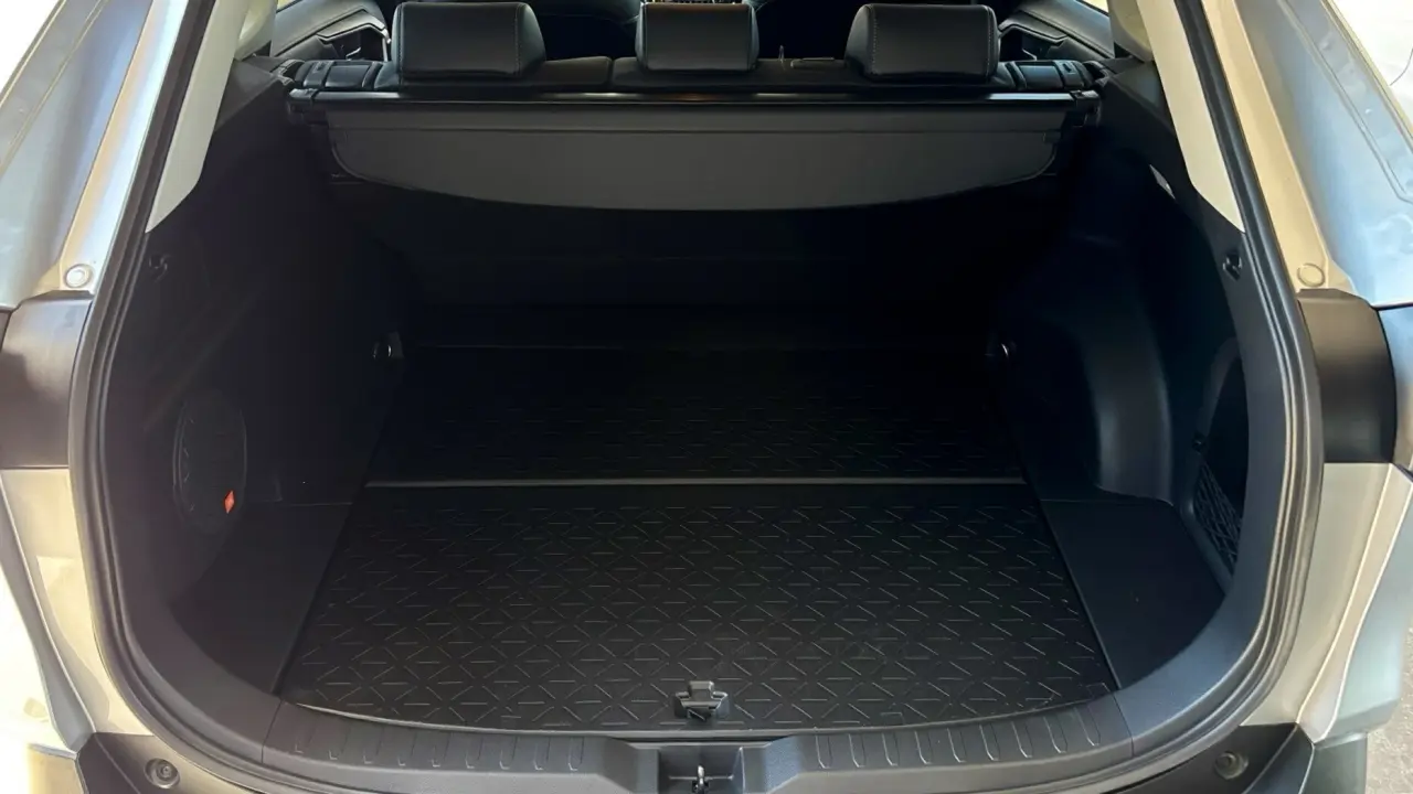 2021 Toyota Rav4 Hybrid Gallery Image 6