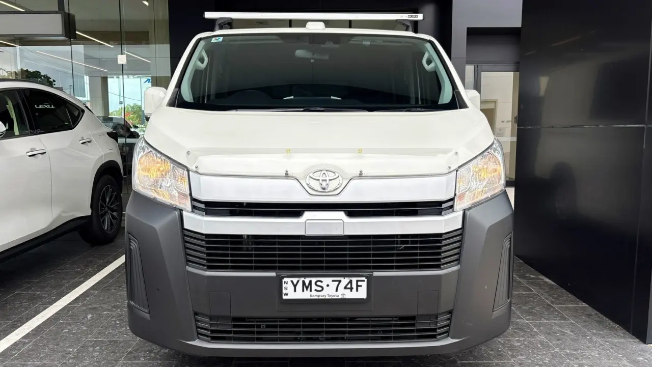2025 Toyota Hiace Gallery Image 2