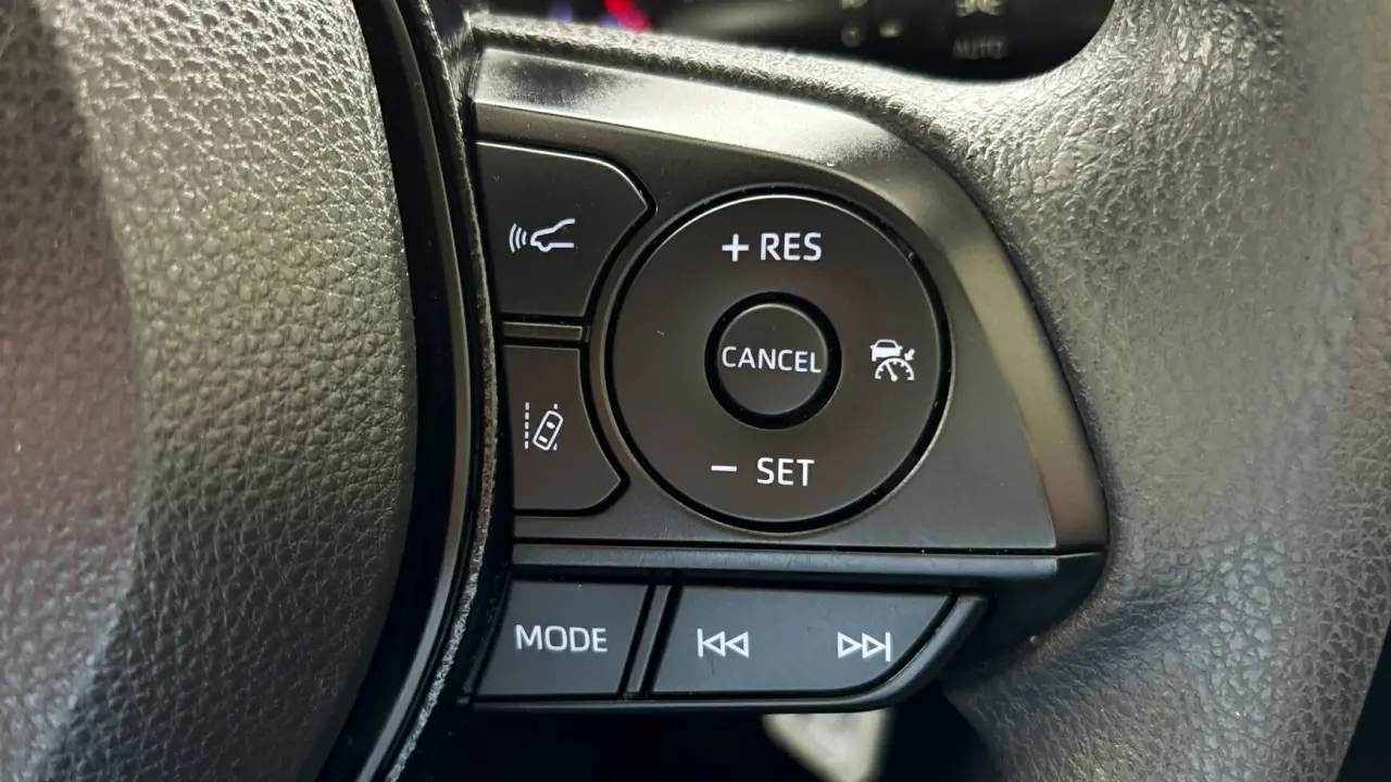 2020 Toyota RAV4 Gallery Image 14