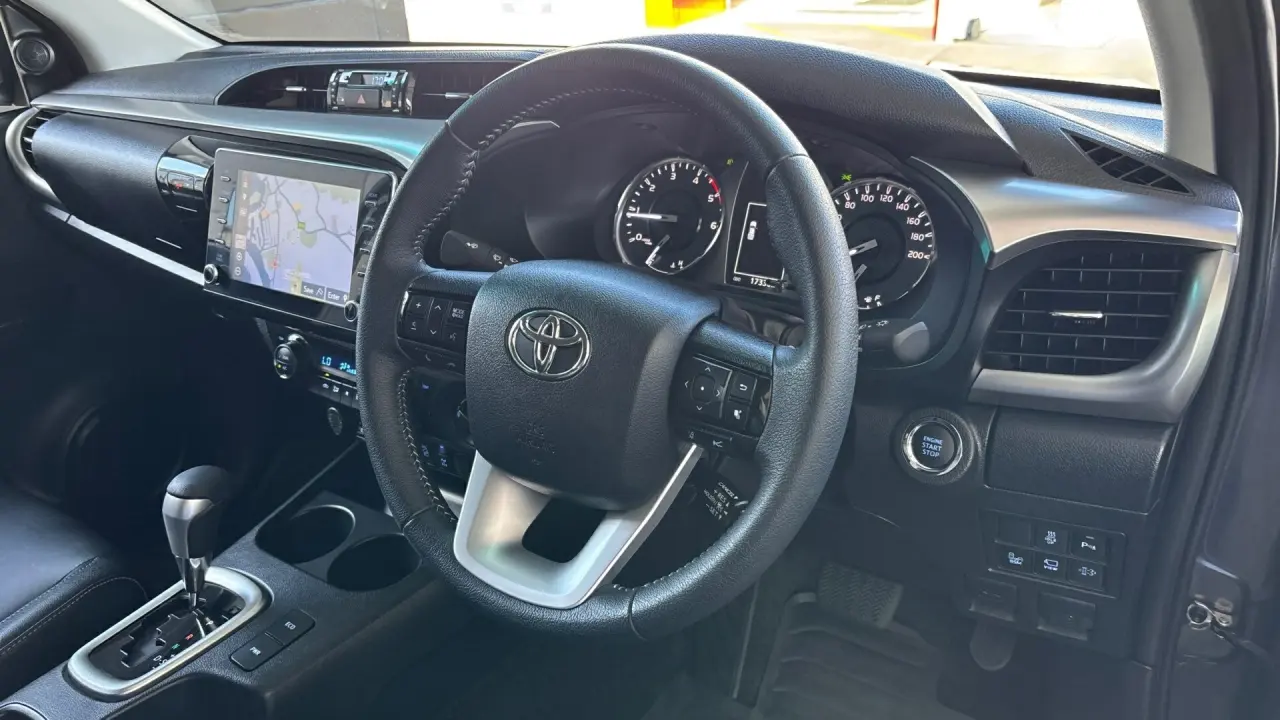 2023 Toyota Hilux Gallery Image 24