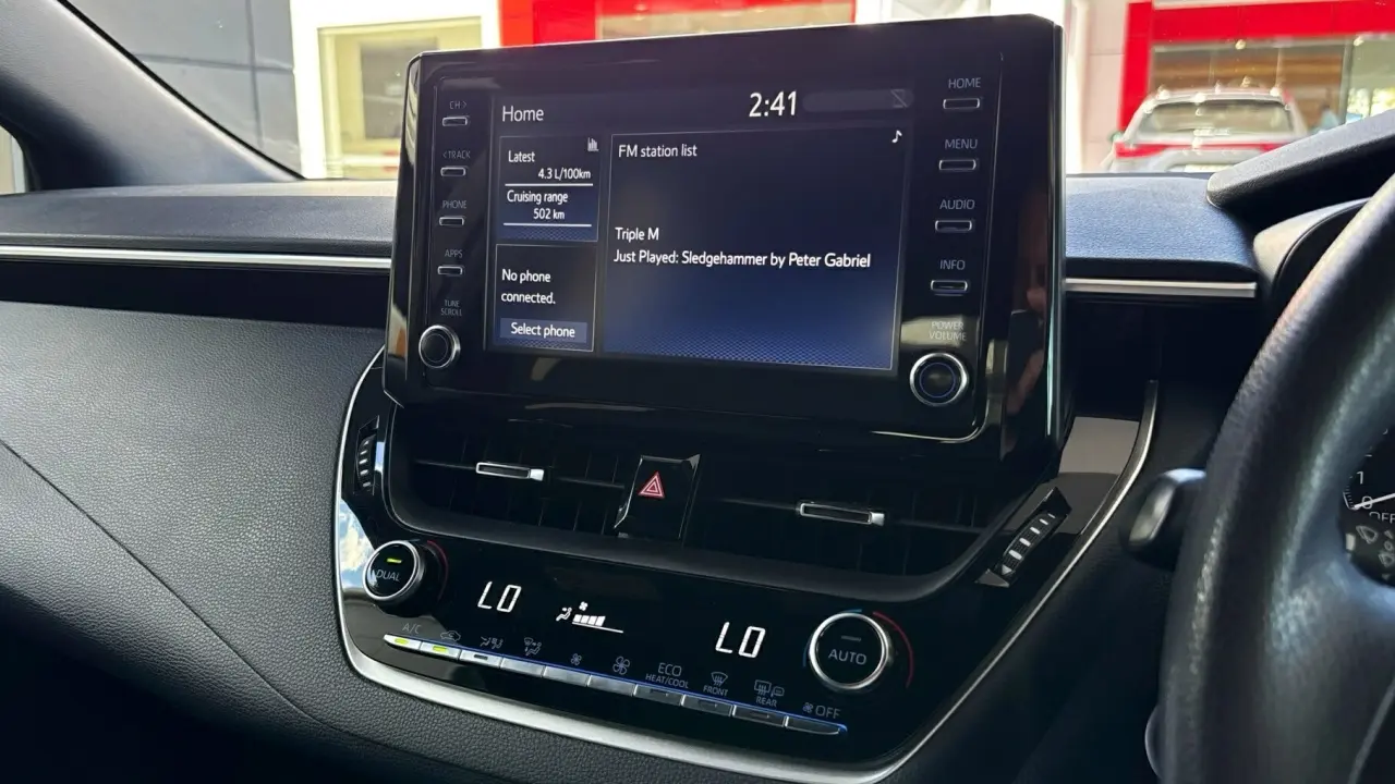 2022 Toyota Corolla Gallery Image 11