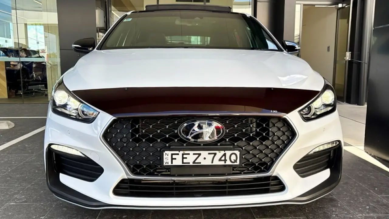 2022 HYUNDAI i30 Gallery Image 2