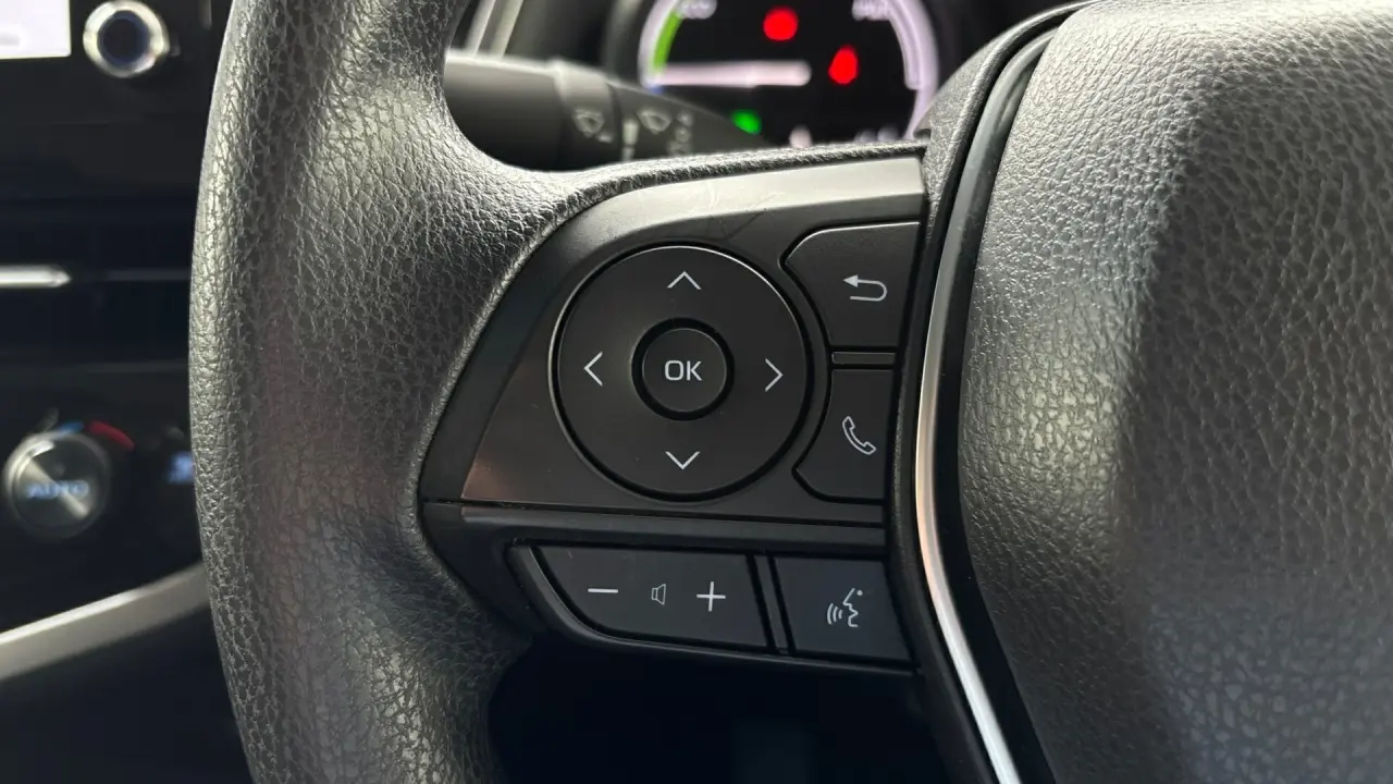 2024 Toyota Camry Hybrid Gallery Image 14