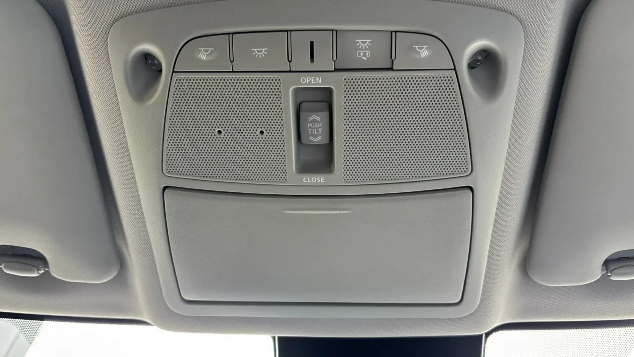 2021 NISSAN X-TRAIL Gallery Image 14