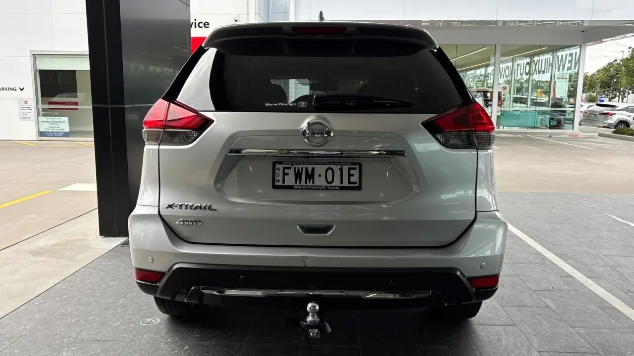 2021 NISSAN X-TRAIL Gallery Image 5