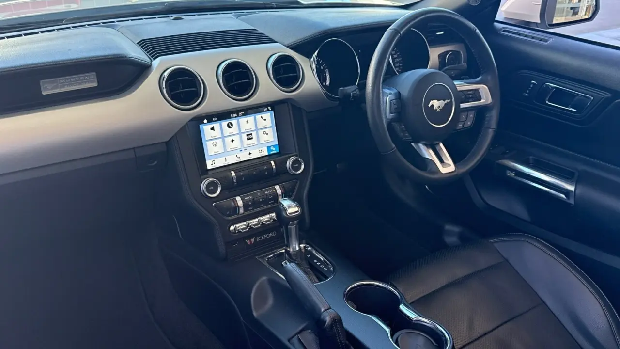 2016 FORD MUSTANG Gallery Image 12