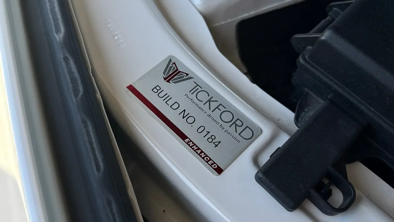 2016 FORD MUSTANG Gallery Image 22