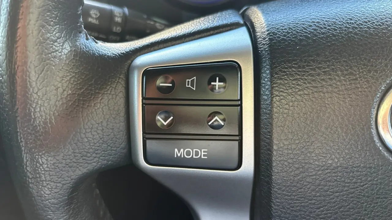 2017 Toyota Prado Gallery Image 15