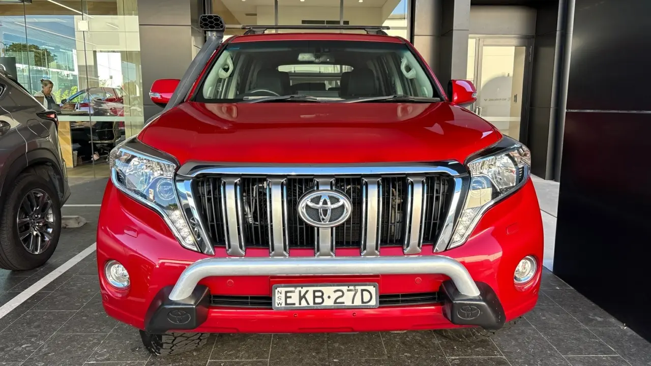 2017 Toyota Prado Gallery Image 2