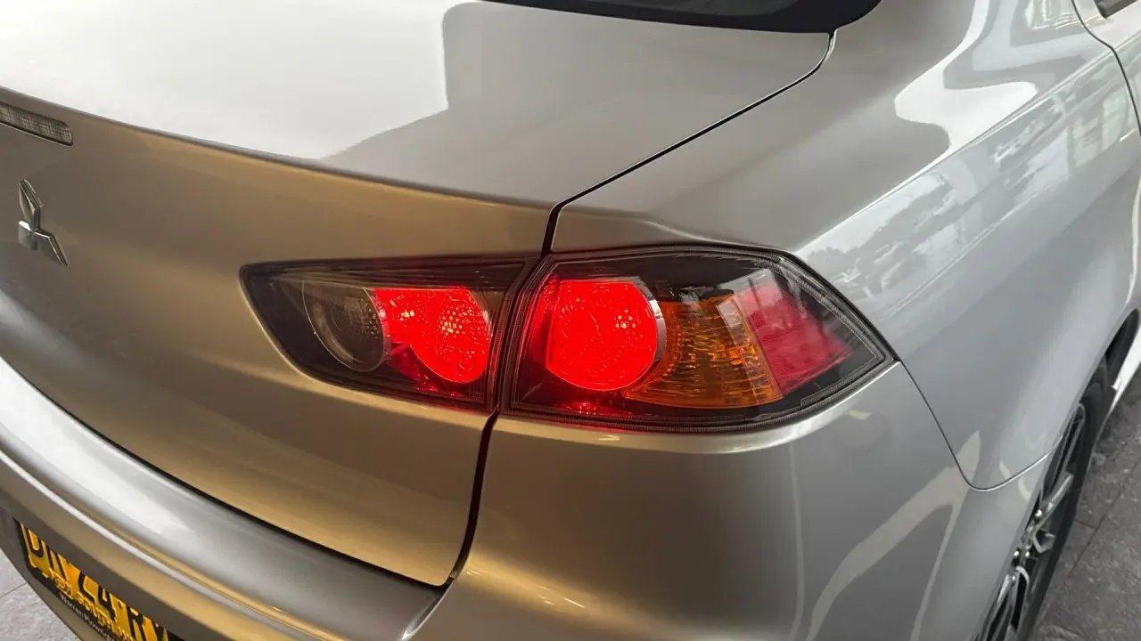 2014 MITSUBISHI LANCER Gallery Image 6