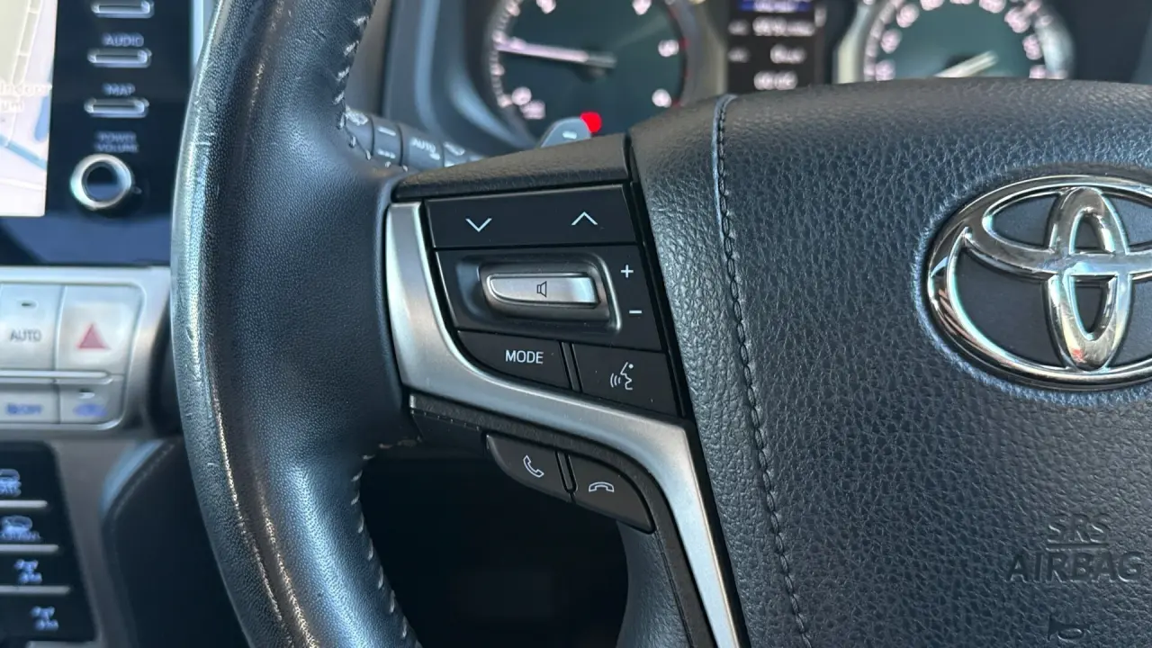 2020 Toyota Prado Gallery Image 10