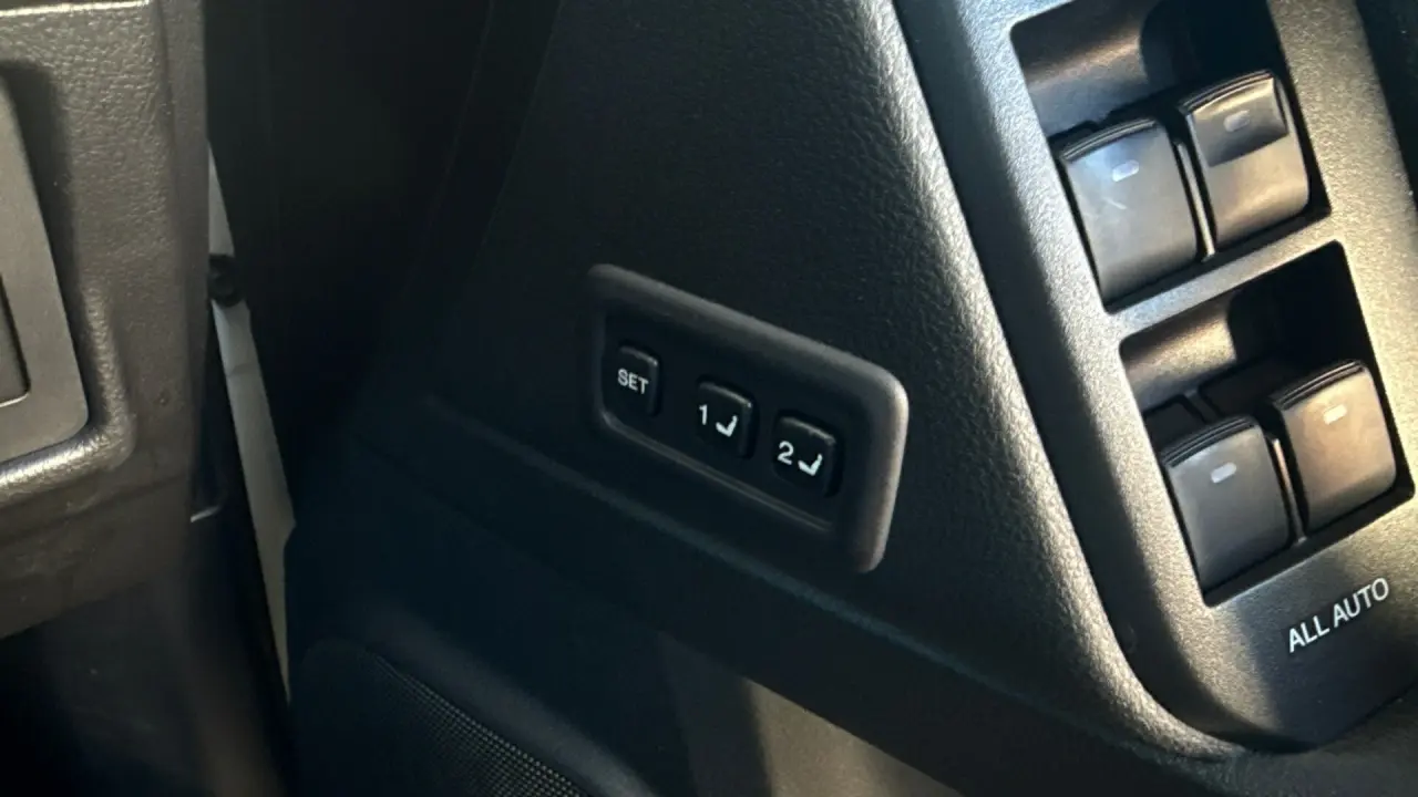 2020 Toyota Prado Gallery Image 19