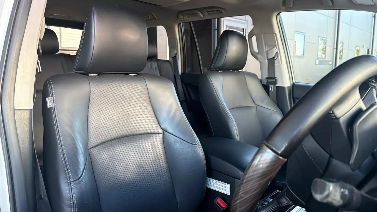 2020 Toyota Prado Gallery Image 8