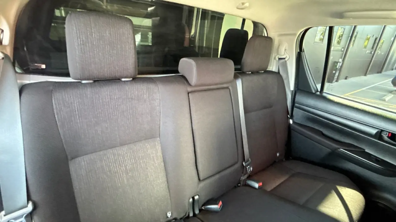 2021 Toyota Hilux Gallery Image 8