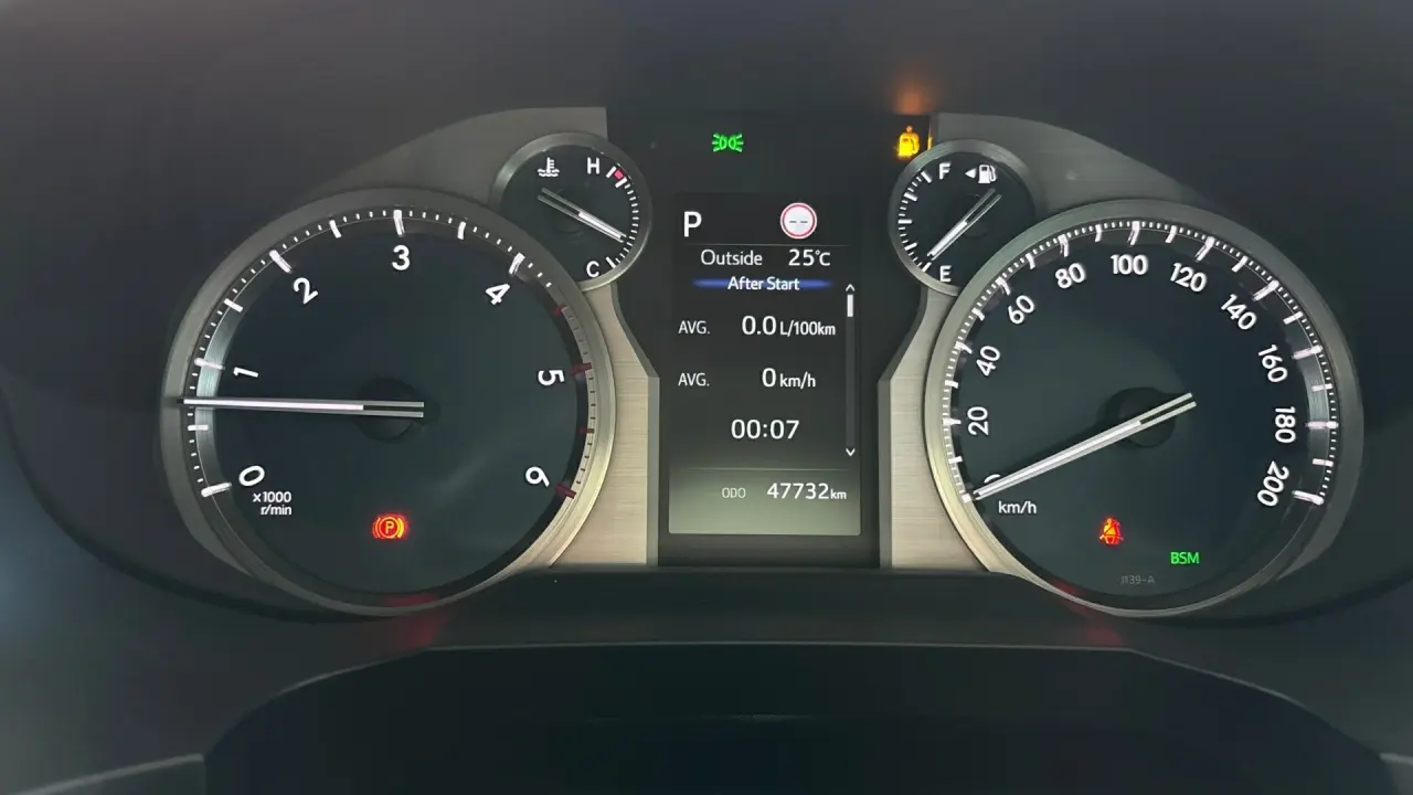 2022 Toyota Prado Gallery Image 13