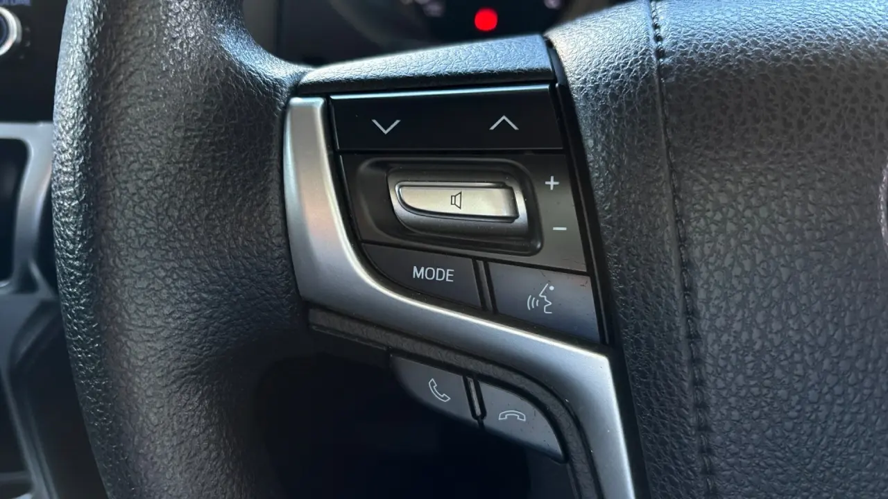 2022 Toyota Prado Gallery Image 14