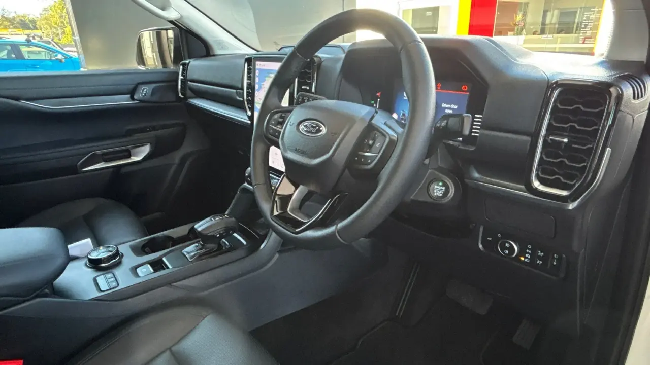 2024 FORD EVEREST Gallery Image 10