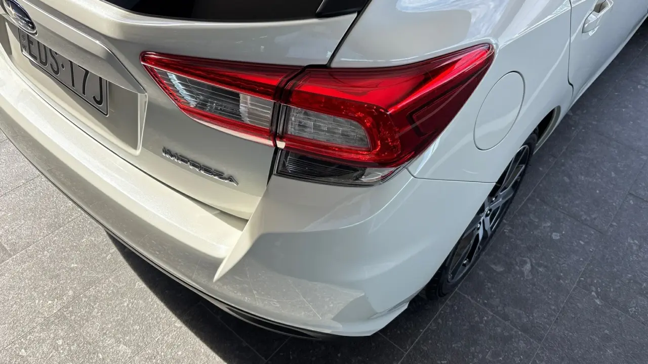 2019 SUBARU IMPREZA Gallery Image 4