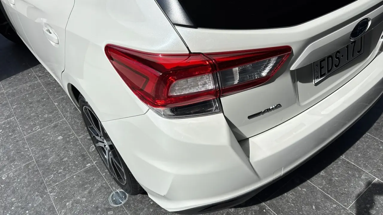2019 SUBARU IMPREZA Gallery Image 5