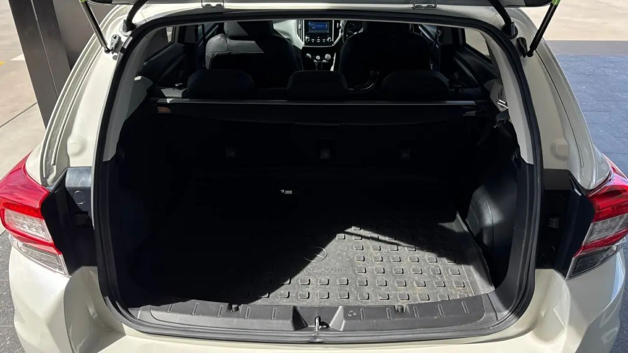 2019 SUBARU IMPREZA Gallery Image 7