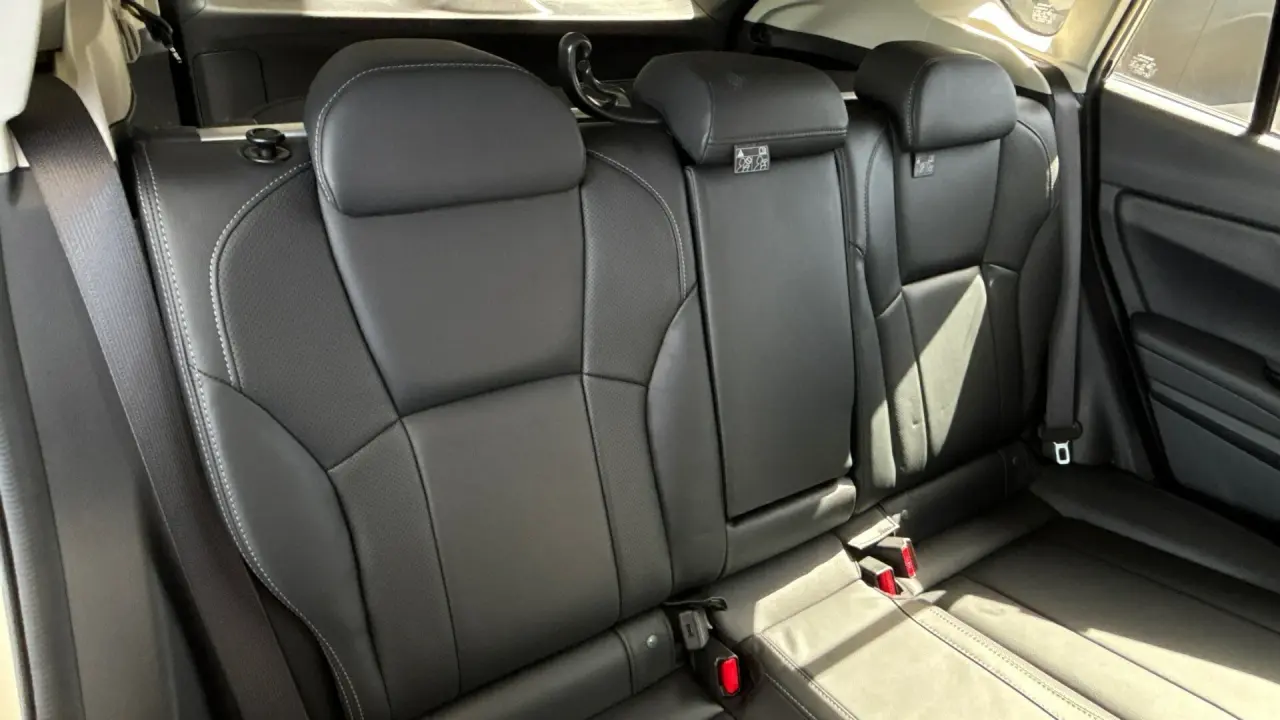 2019 SUBARU IMPREZA Gallery Image 9