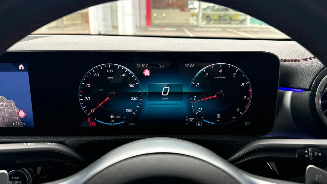 2019 MERCEDES-BENZ CLA Gallery Image 14