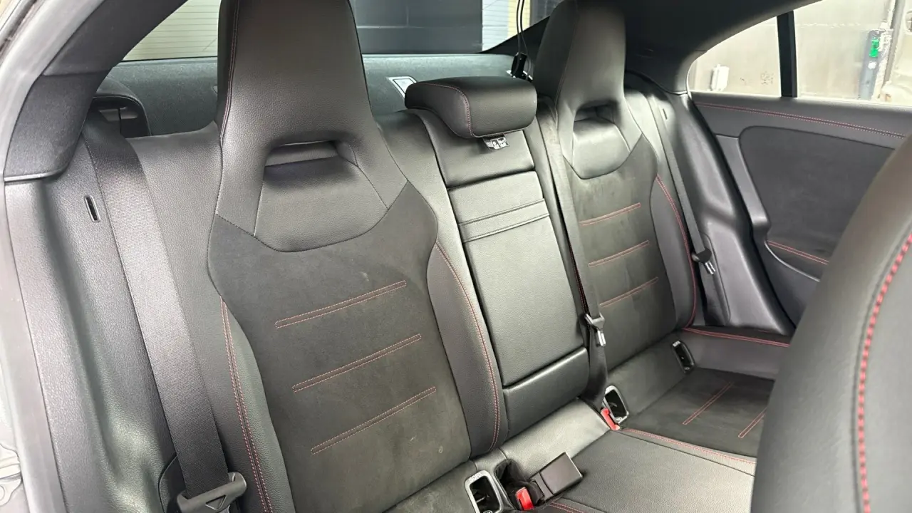 2019 MERCEDES-BENZ CLA Gallery Image 8