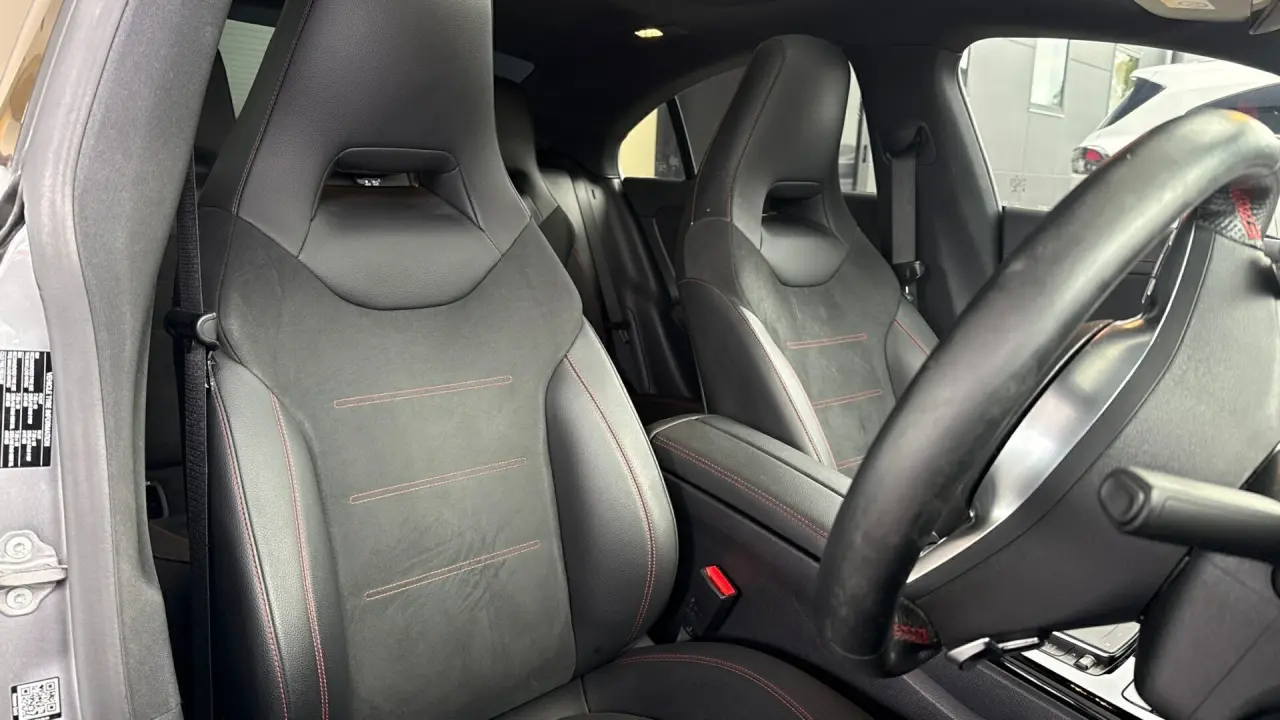 2019 MERCEDES-BENZ CLA Gallery Image 9