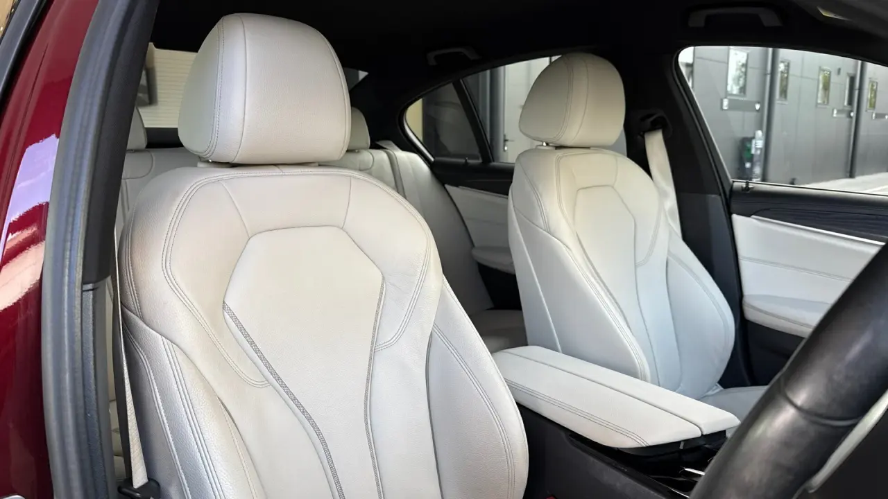 2020 BMW 5 Gallery Image 8