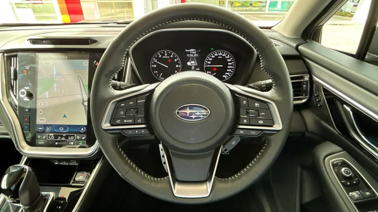 2023 SUBARU OUTBACK Gallery Image 12