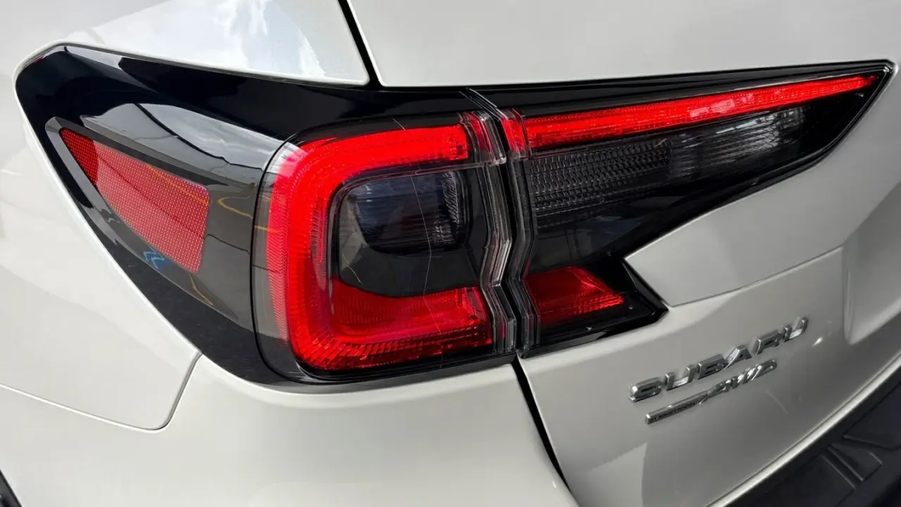 2023 SUBARU OUTBACK Gallery Image 5