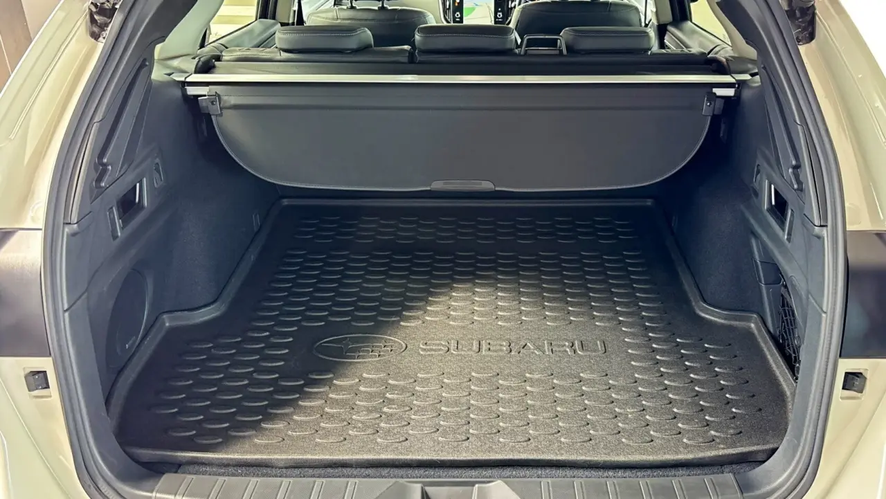 2023 SUBARU OUTBACK Gallery Image 7