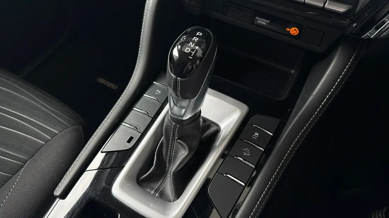2023 ISUZU MU-X Gallery Image 18