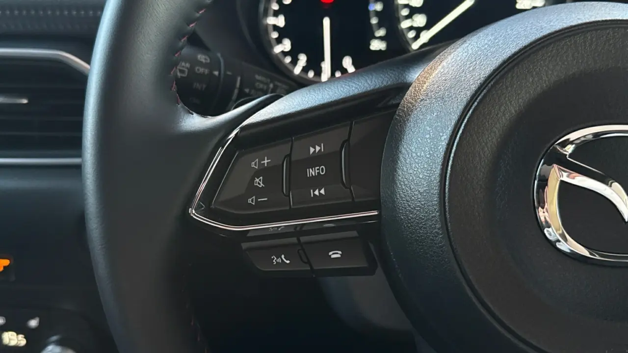 2025 MAZDA CX-5 Gallery Image 11