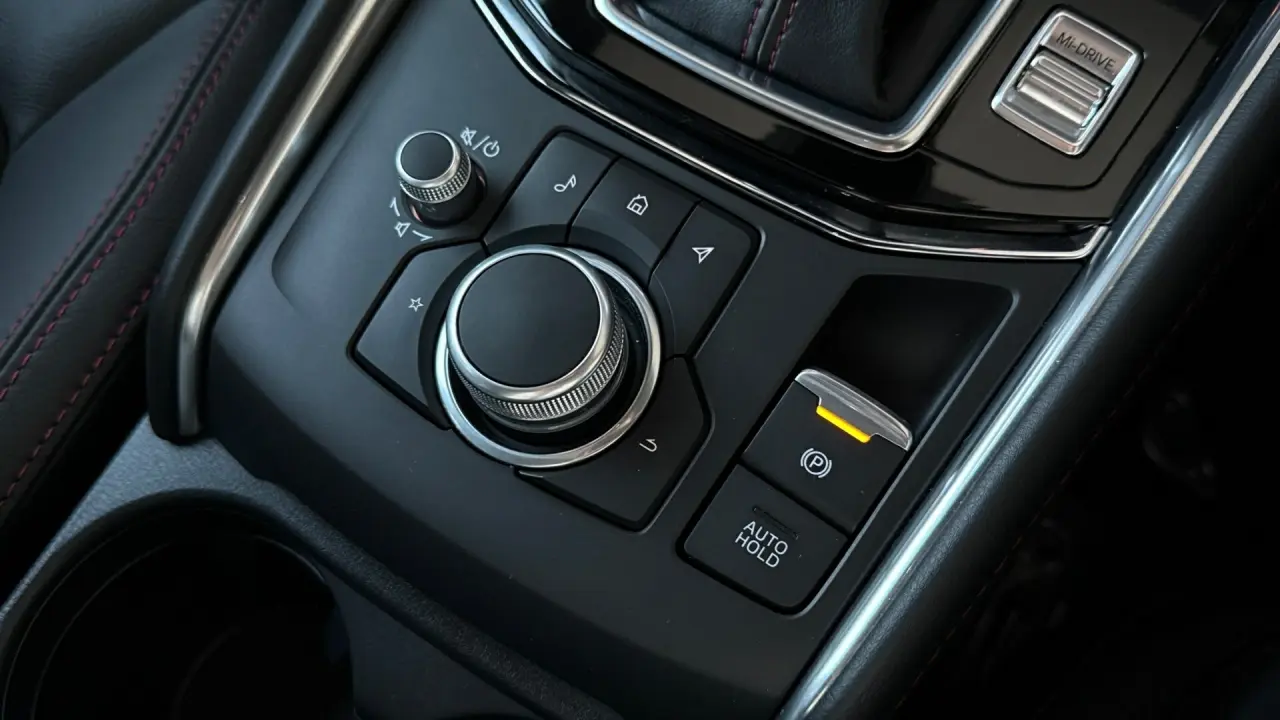 2025 MAZDA CX-5 Gallery Image 17