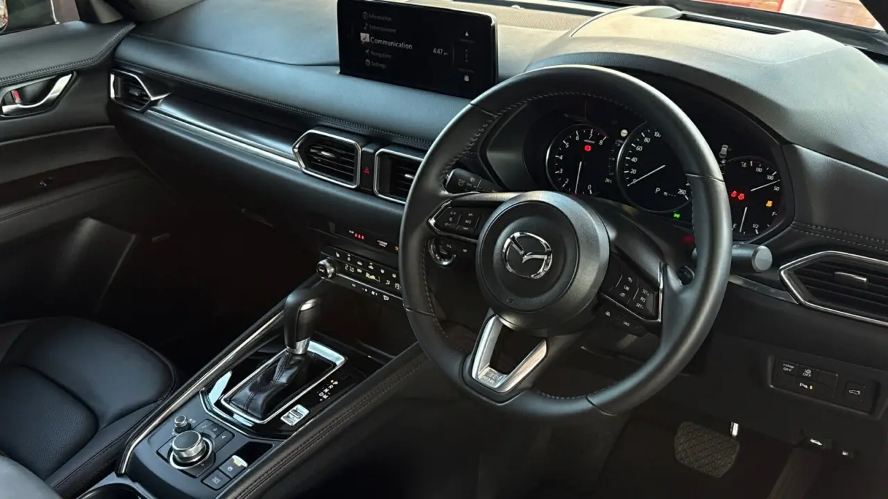 2025 MAZDA CX-5 Gallery Image 9